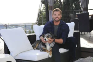 Read more about the article Kellan Lutz’s New Chihuahua Pup Kevin